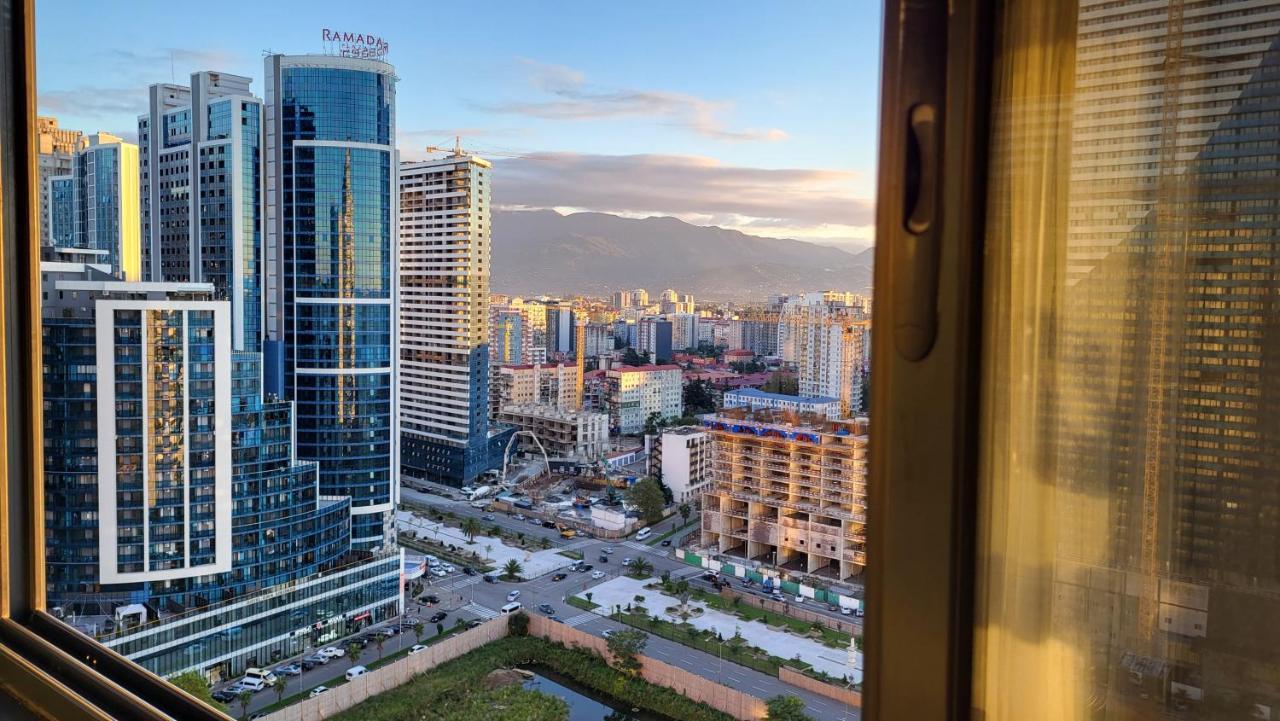 באטומי Black Sea Apartments Alliance Palace מראה חיצוני תמונה